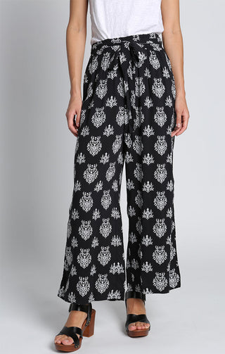 Medallion Print Tie Front Pull On Pant - JACHS NY
